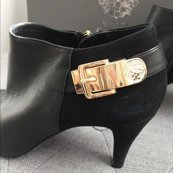 Vince Camuto Ankle Boot - Picture 4 of 5